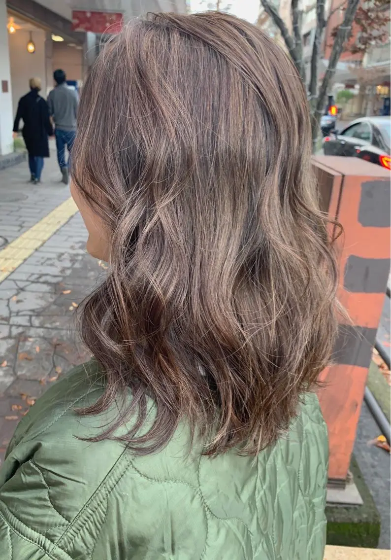 ミディアム カラー ヘアカラー m ā l o.🌷 サカモトマイコのヘアスタイル