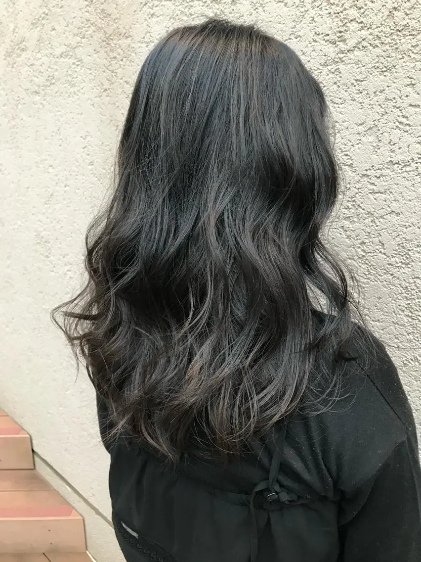 セミロング カラー ダークグレー ダークグレージュ グレージュ カット ヘアカラー トリートメント 透明感カラー🌿 グレージュ🐺陽介のヘアスタイル