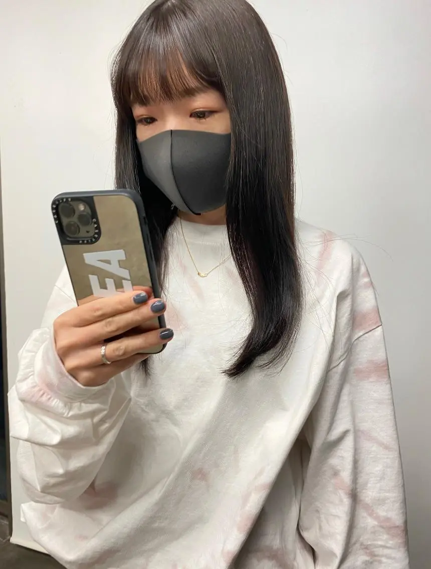 ミディアム アッシュ くびれヘア かきあげバング 🍃YURI 🍃のヘアスタイル