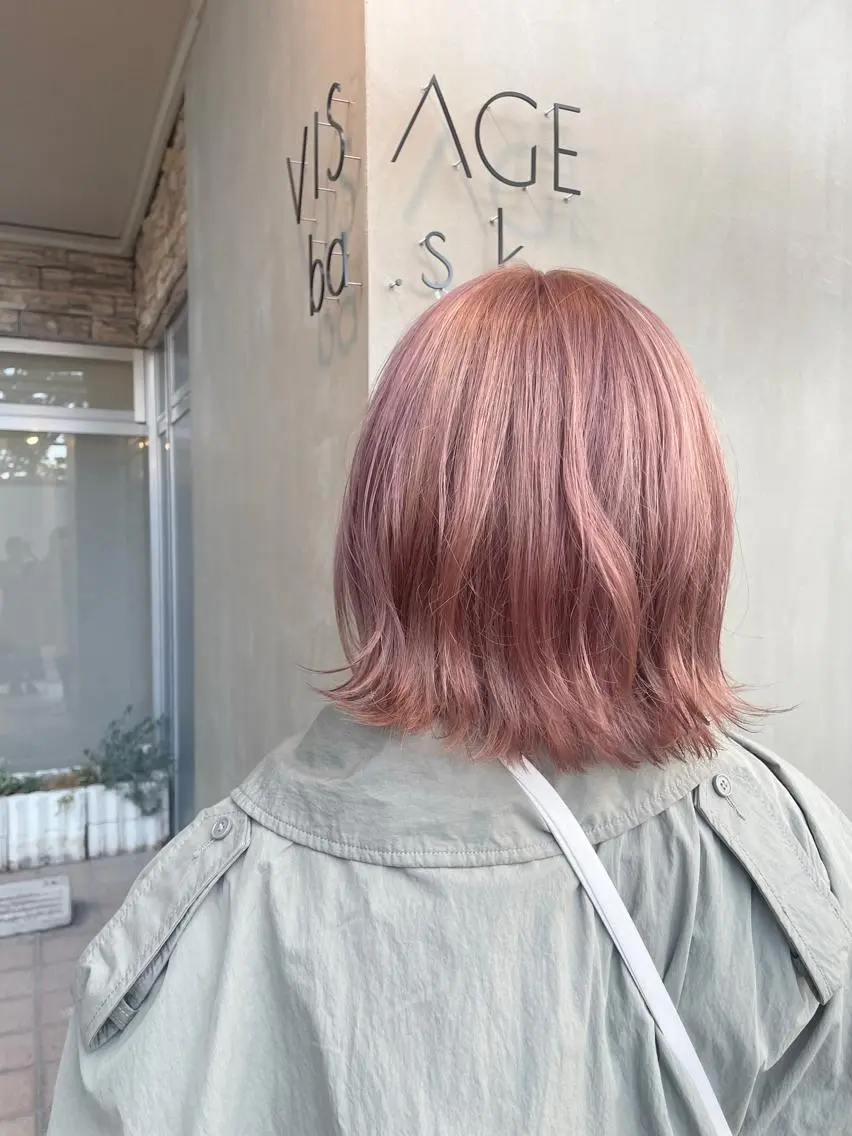 ミディアム カラー ベージュカラー ブリーチ ピンクカラー ピンクベージュ sato ayaka |透明感カラー🫧のヘアスタイル