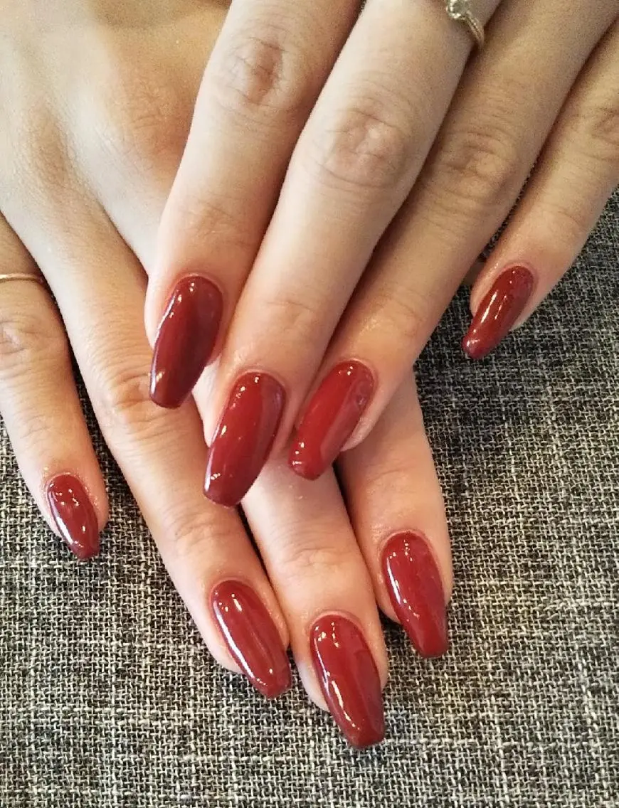 ネイル 赤色 private salon mieのネイルデザイン