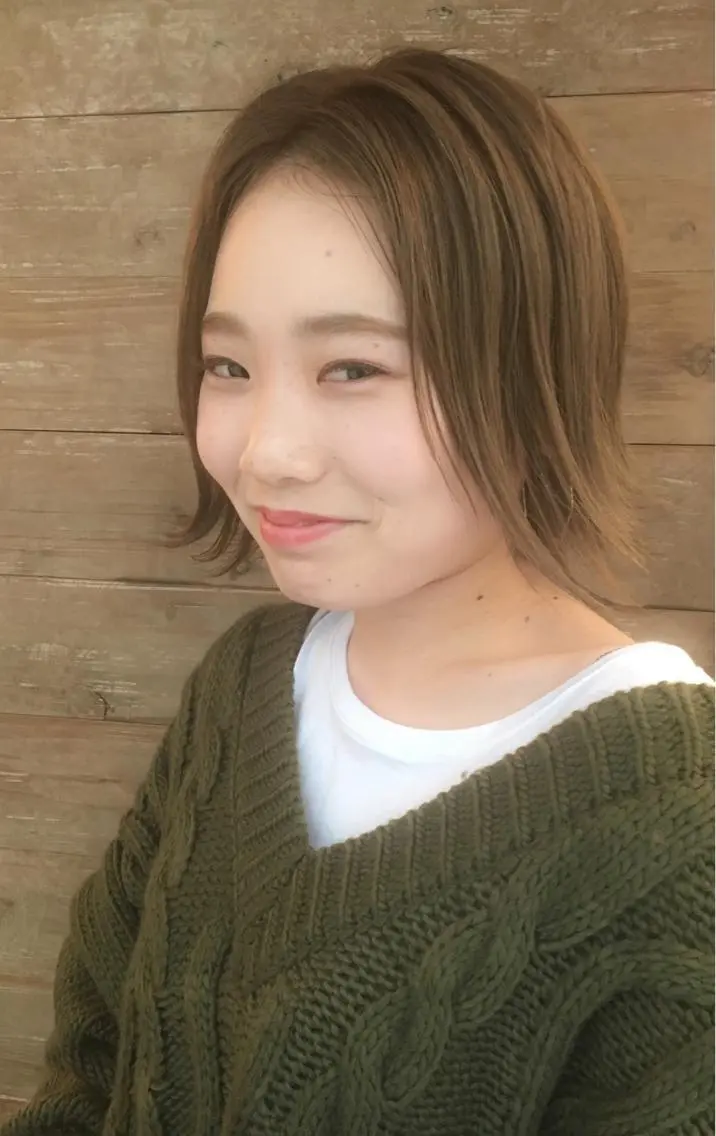 ショート カラー 中田 敏明のヘアスタイル