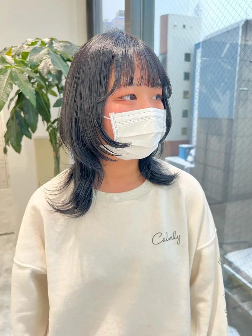 ミディアム カラー パーマ ヘアアレンジ メンズ キッズ ネイル マツエク・マツパ アイブロウ KANAMI 🌏のヘアスタイル
