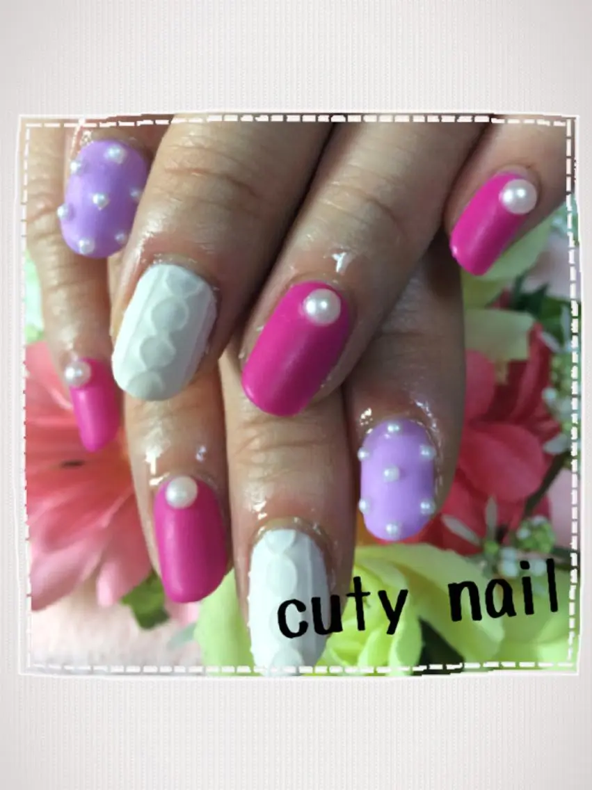 ネイル ジェルネイル ストーンネイル cuty nailのネイルデザイン