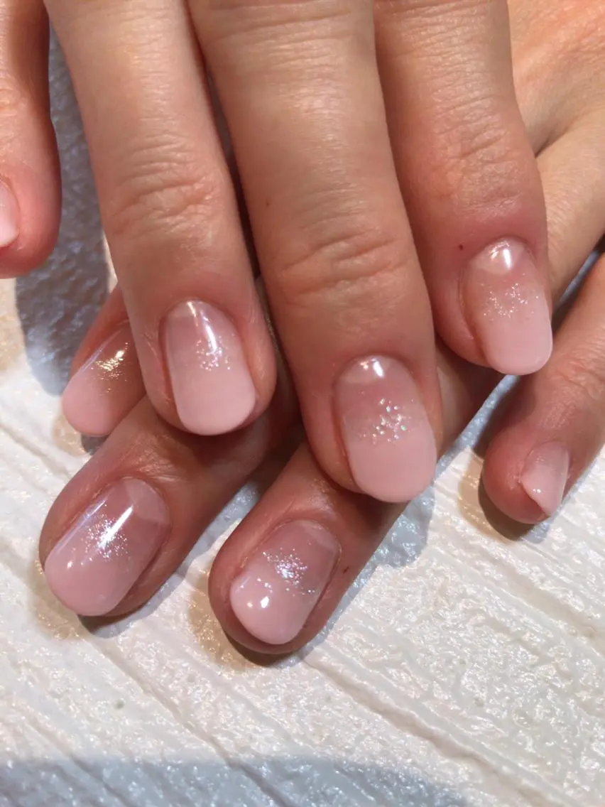 ネイル グラデーション ラメ(グリッター) シンプルネイル ハンドネイル NAILSALON AMULEのネイルデザイン