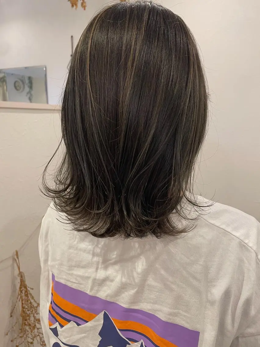 ミディアム カラー ハイライトカラー ハイライト ヘアカラー m ā l o.🌷 サカモトマイコのヘアスタイル