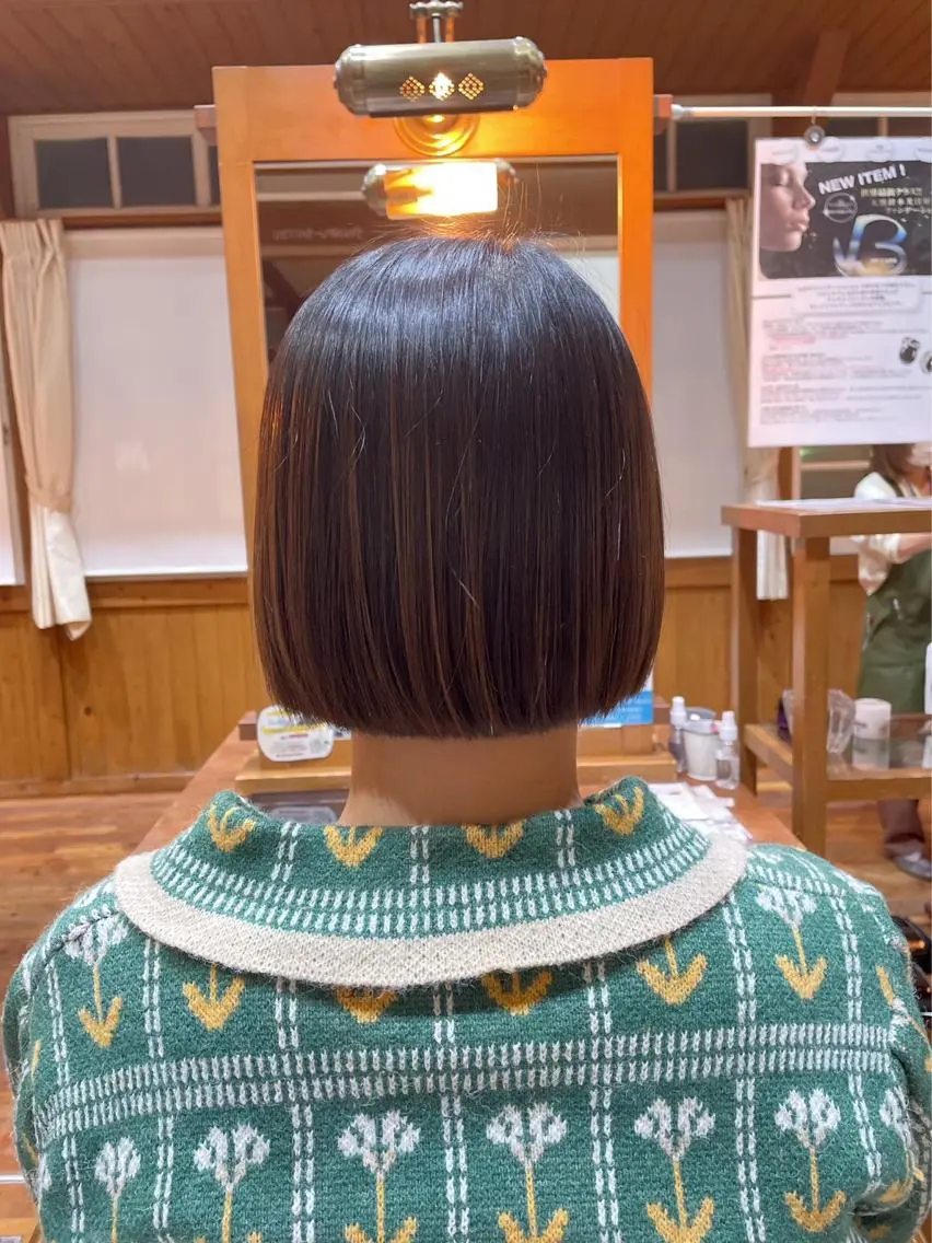 ミディアム パーマ カット 縮毛矯正 トリートメント 川田 理紗子のヘアスタイル