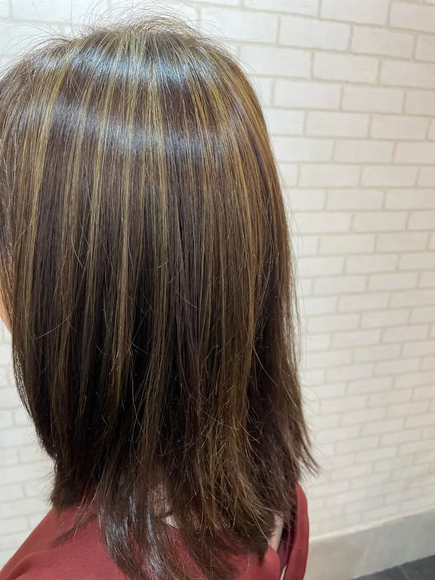 カラー ハイライトカラー ヘアカラー トリートメント 米本 匠のヘアスタイル