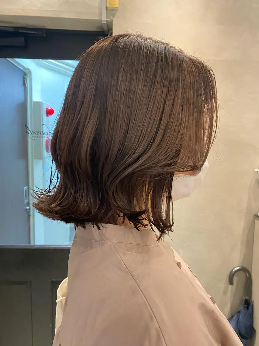 セミロング 新宿/顔周りカット +レイヤー=しずく♩のヘアスタイル