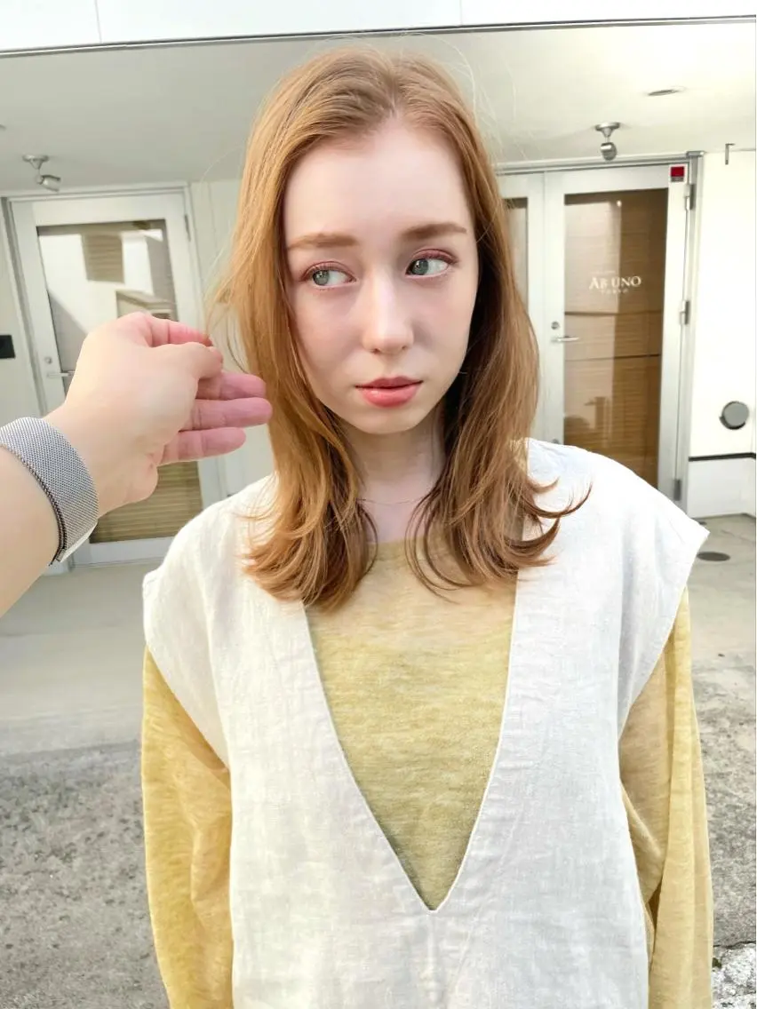 ミディアム カラー 結べるレイヤーボブ くびれLady表参道のヘアスタイル