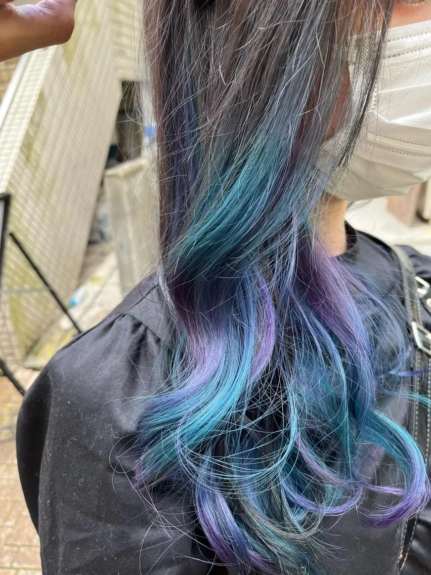 ロング カラー ショートボブ アッシュ バレイヤージュ ミストバング ベージュカラー カット ヘアカラー トリートメント 原宿サロン代表 デザインカラー伊藤卓のヘアスタイル