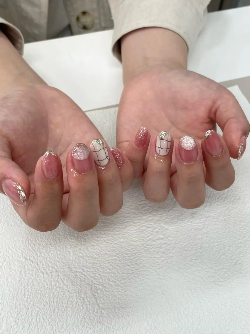 ミディアム ハンドネイル mark ✮*。゚Yukiのネイルデザイン