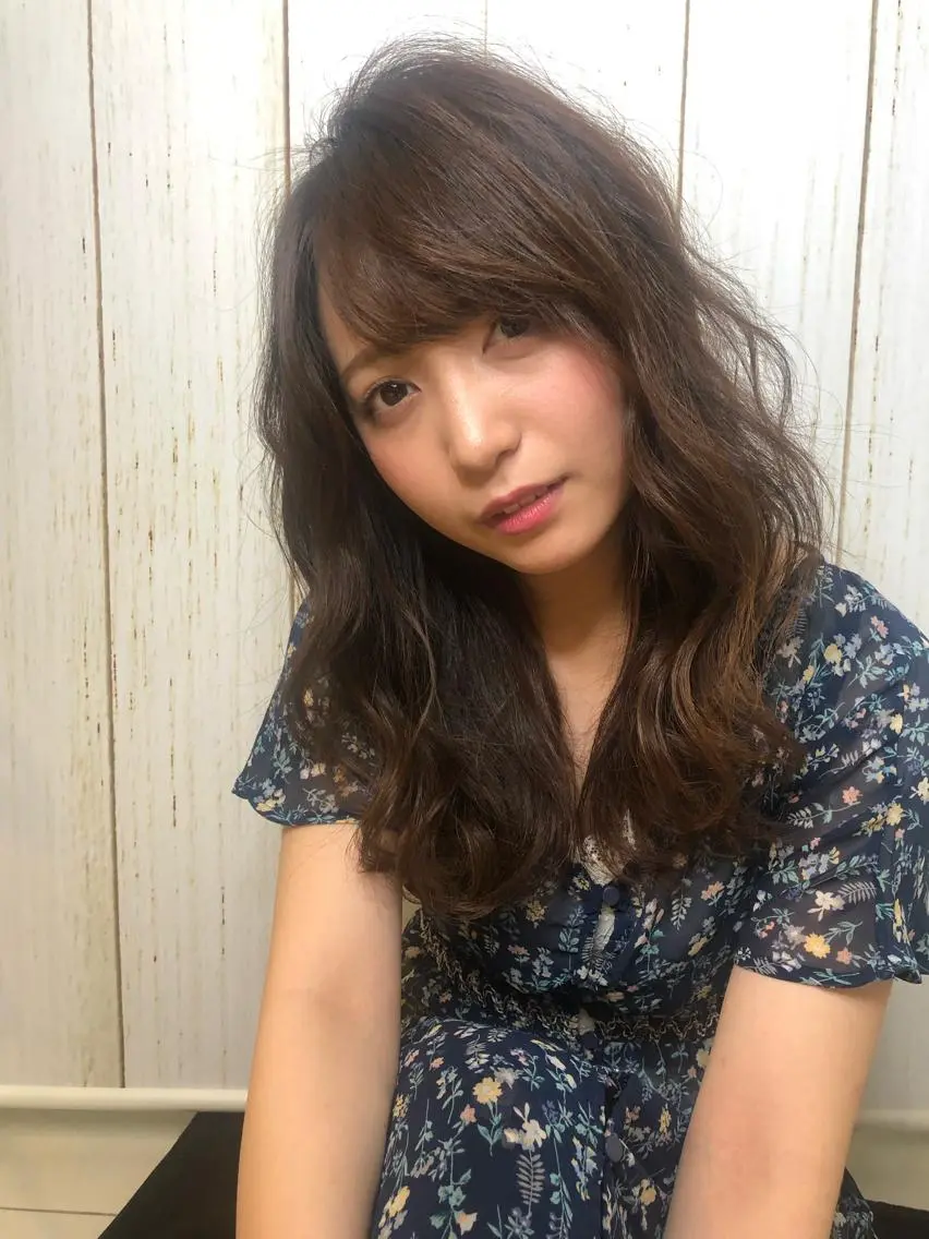 ロング カラー パーマ ヘアアレンジ 【似合うが見つかる】 Hanaのヘアスタイル