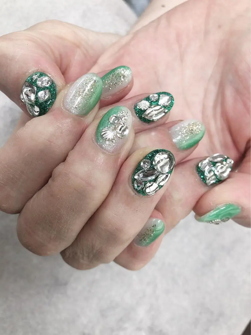 ネイル グラデーション ハンドネイル ハンドケア FASTNAIL PLUS 新宿店のネイルデザイン