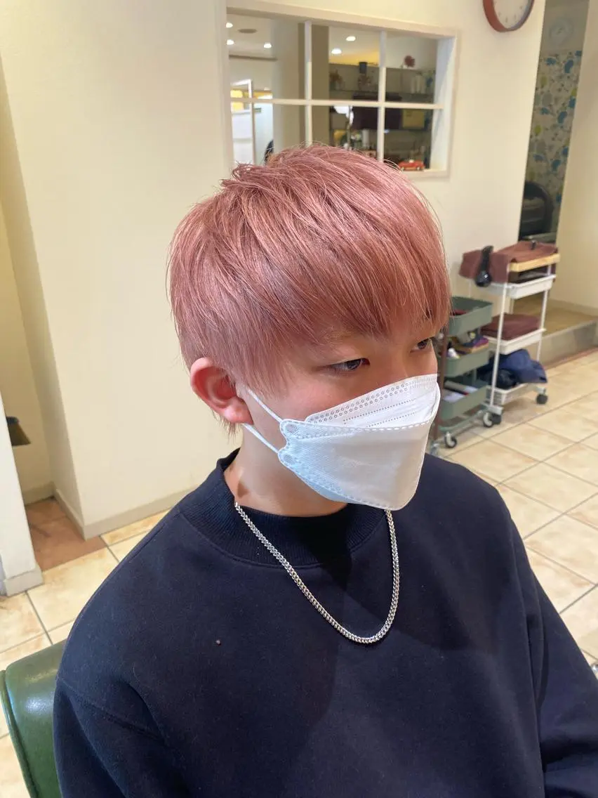 カラー メンズ メンズブリーチ ブリーチ ヘアカラー さこだ しょうた 【副店長】のヘアスタイル