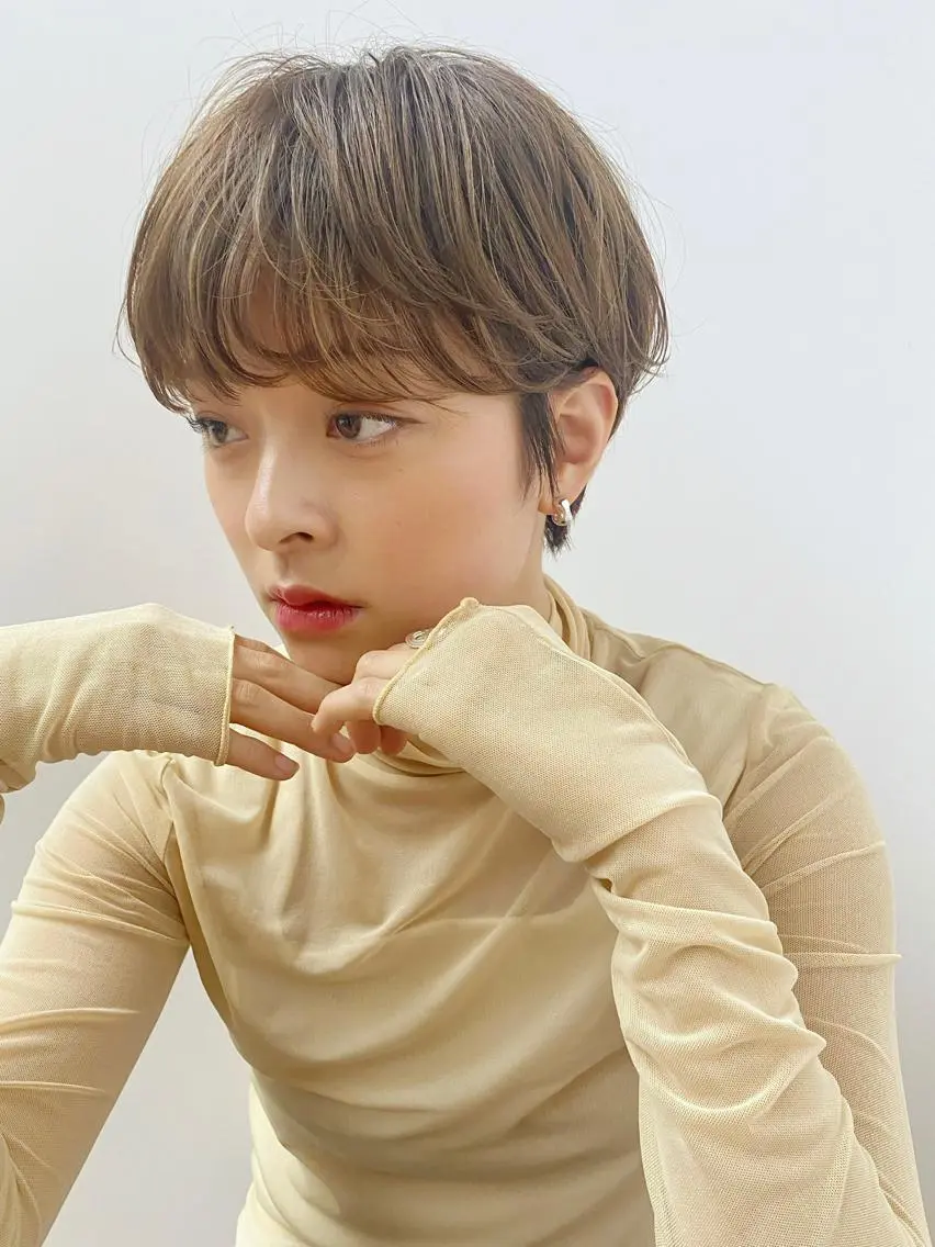 ショート カラー ブリーチ 透明感カラー ブリーチなしカラー ショートヘア カット トリートメント 🉐メンズヘア特化 men's/ケンイチのヘアスタイル