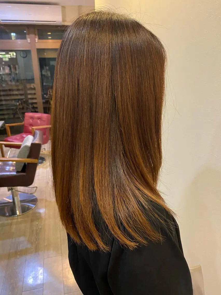 セミロング MUK ムクのヘアスタイル