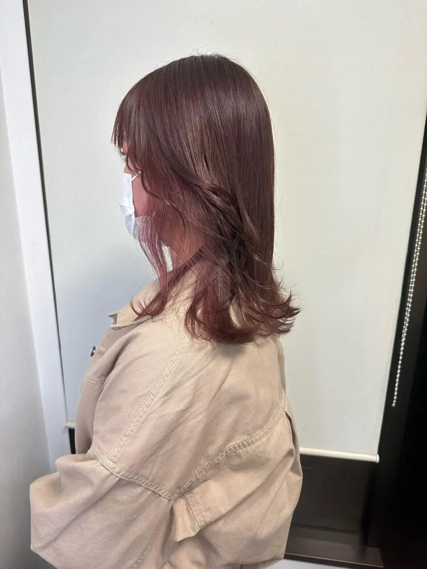 ミディアム カラー ピンクカラー ブリーチカラー🫧 森　凪沙のヘアスタイル
