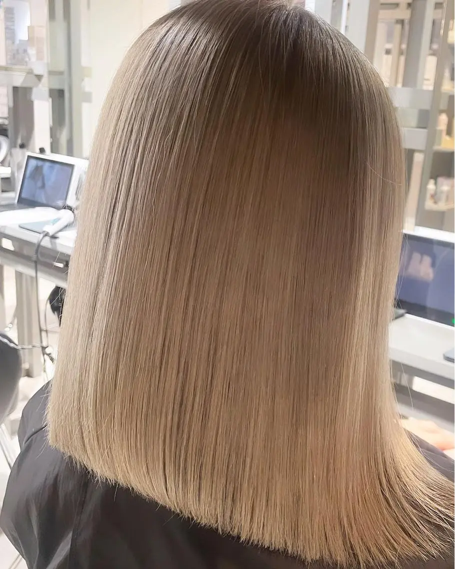 ミディアム カラー ブリーチ ブリーチ👩‍🦳/ ‪✂︎MANAMIのヘアスタイル