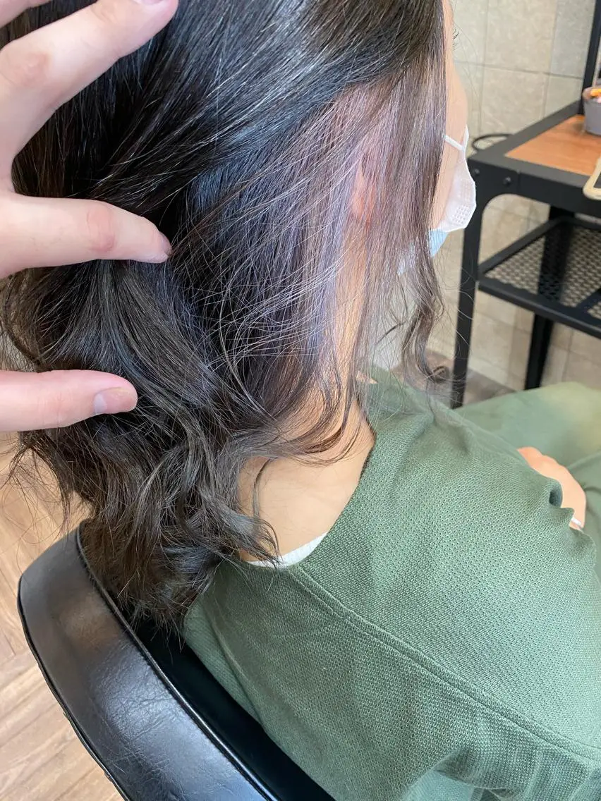 ミディアム カラー ヘアアレンジ イヤリングカラー Belle hair Design青野大貴のヘアスタイル