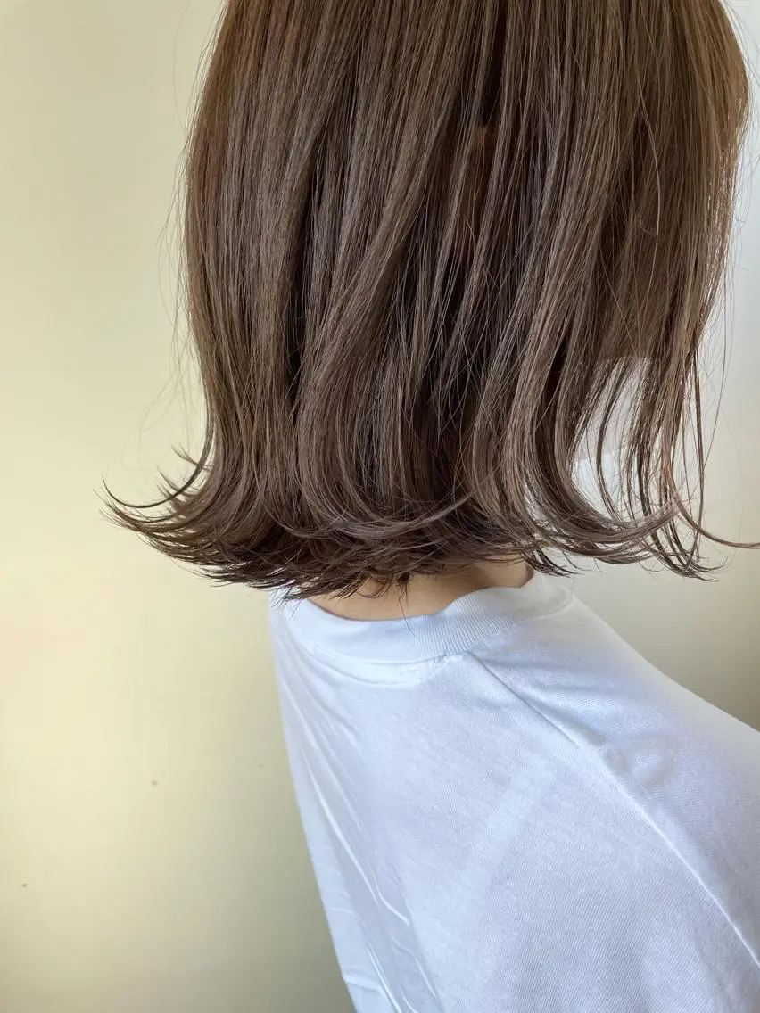 ショート カラー アッシュ ベージュカラー ハイライトカラー ハイトーンカラー イルミナカラー カット ヘアカラー トリートメント 江上拓郎/ショート /酸性ストレートのヘアスタイル
