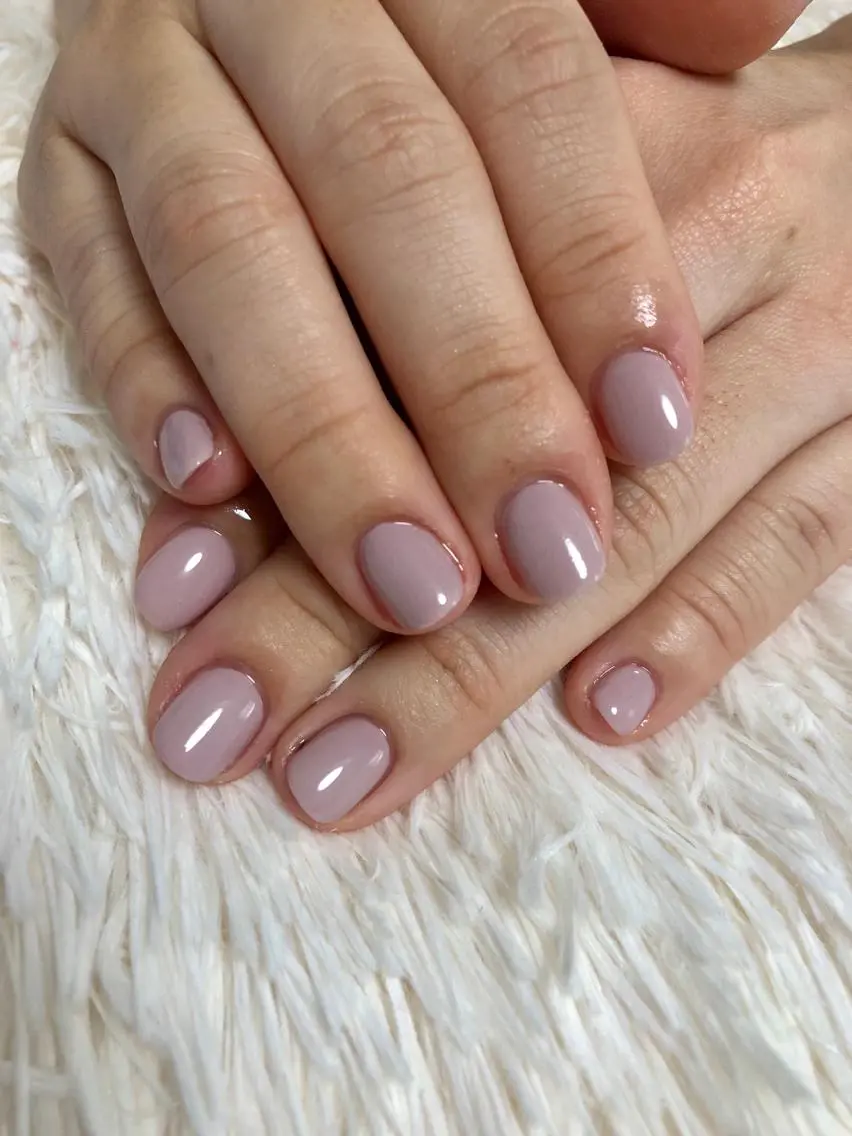 ロング カラー パーマ ヘアアレンジ キッズ ネイル マツエク・マツパ ハンドネイル 荒木 莉奈のネイルデザイン