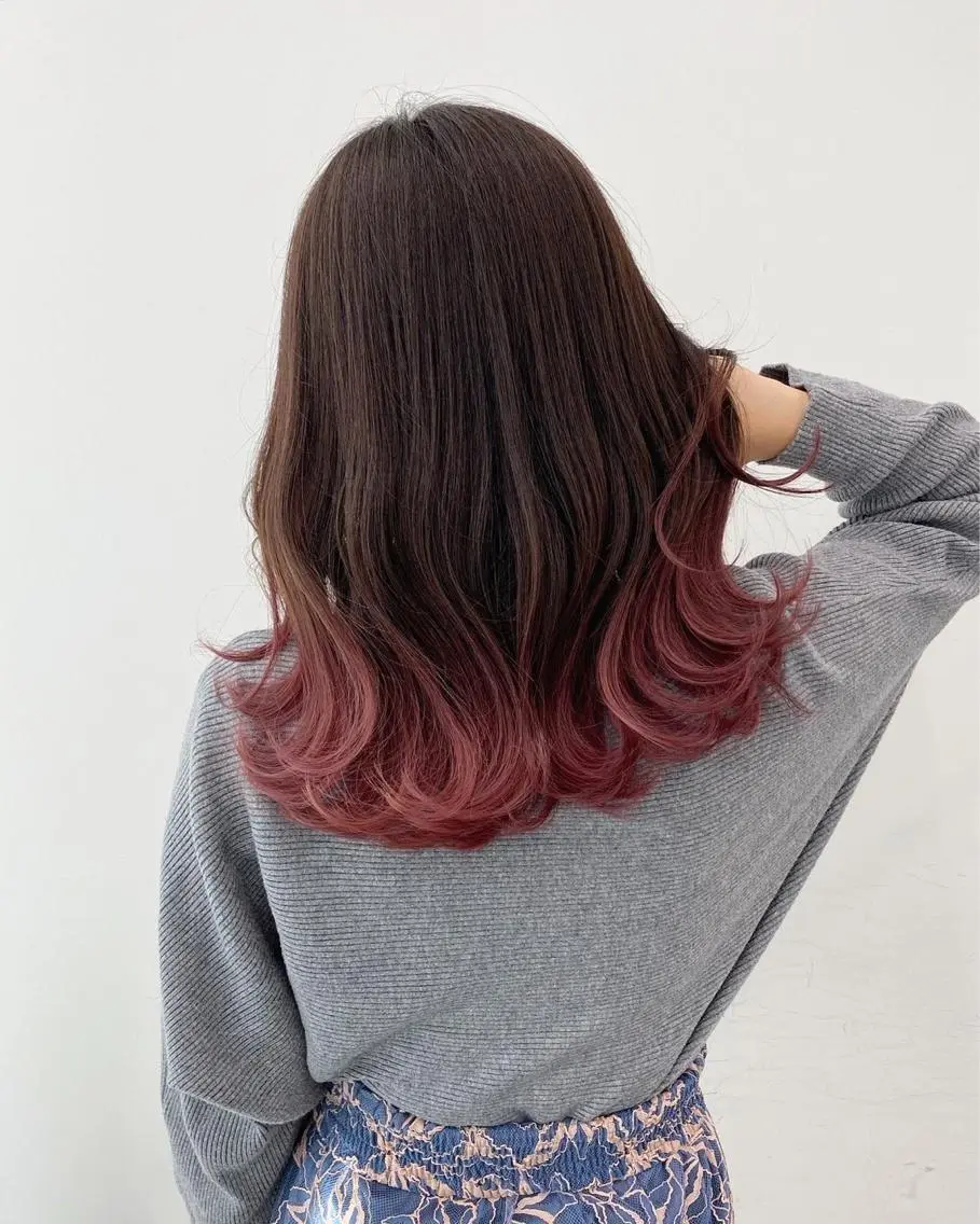 セミロング カラー グラデーションカラー ピンクカラー 【公式】amble luxe池袋東口🩷のヘアスタイル