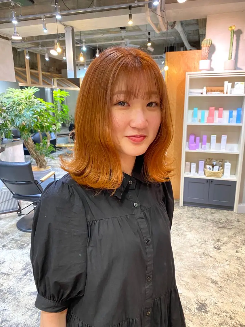 ミディアム カラー オレンジ 外ハネヘア 北花田美容師🍃村尾 光太/むらのヘアスタイル