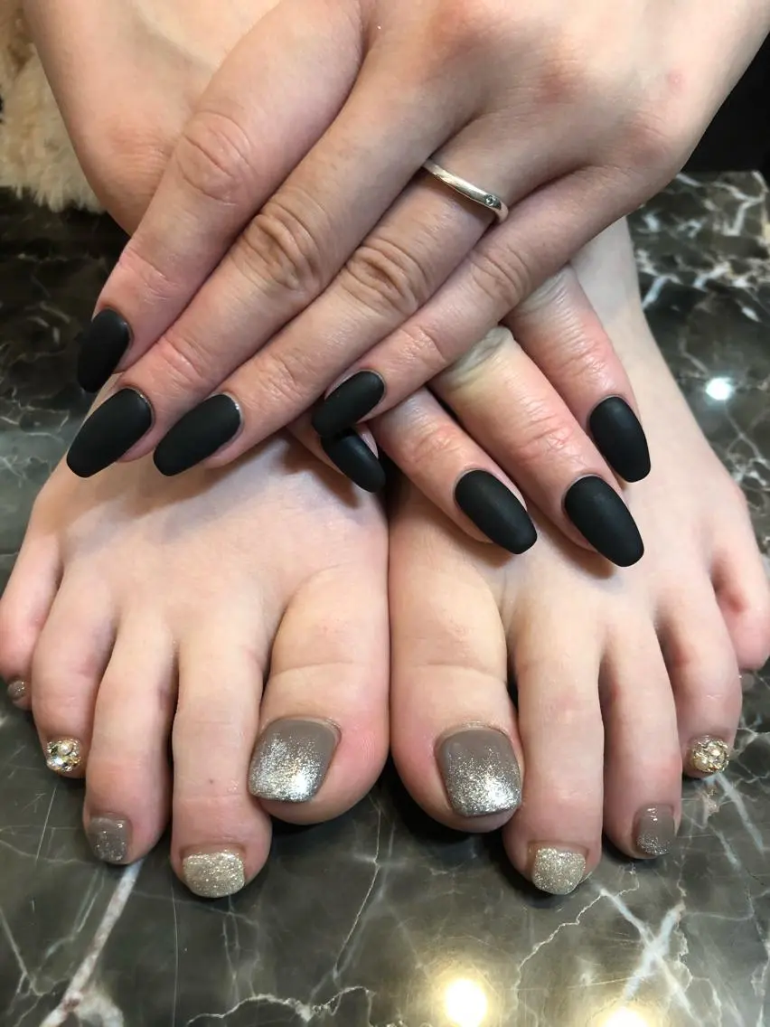 ネイル フットネイル ワンカラーネイル ハンドネイル nail salon hannaのネイルデザイン