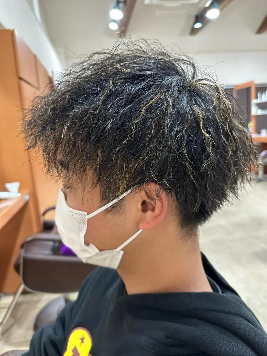 パーマ メンズ 長嶋 康平のヘアスタイル