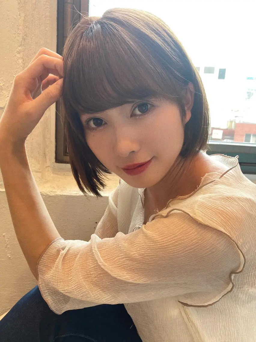 ショート カラー ボブ カット 縮毛矯正 トリートメント レイヤー/ミディアム /ボブ/新宿のヘアスタイル