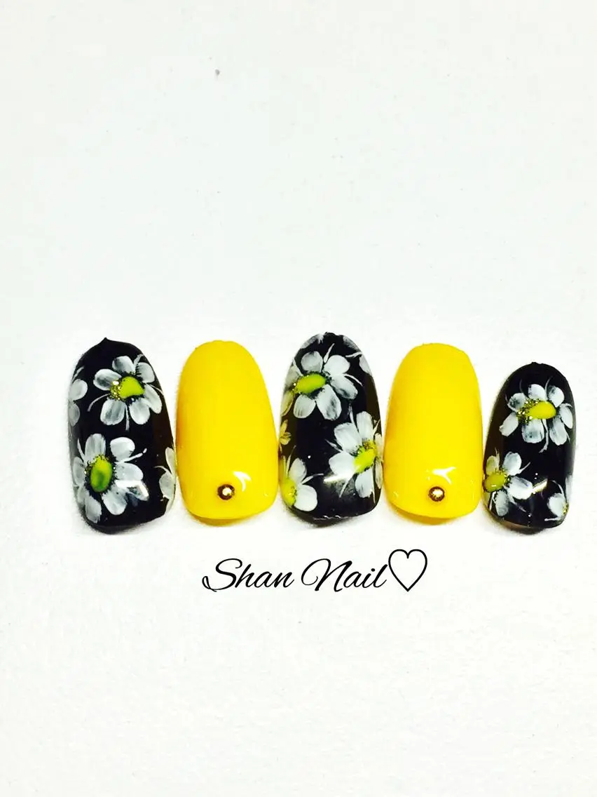 ネイル Shan Nailのネイルデザイン