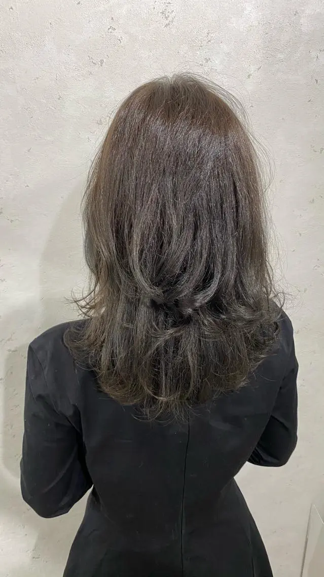 セミロング 韓国風ヘア レイヤーカット 【美髪矯正特化】 ズケヤマのヘアスタイル