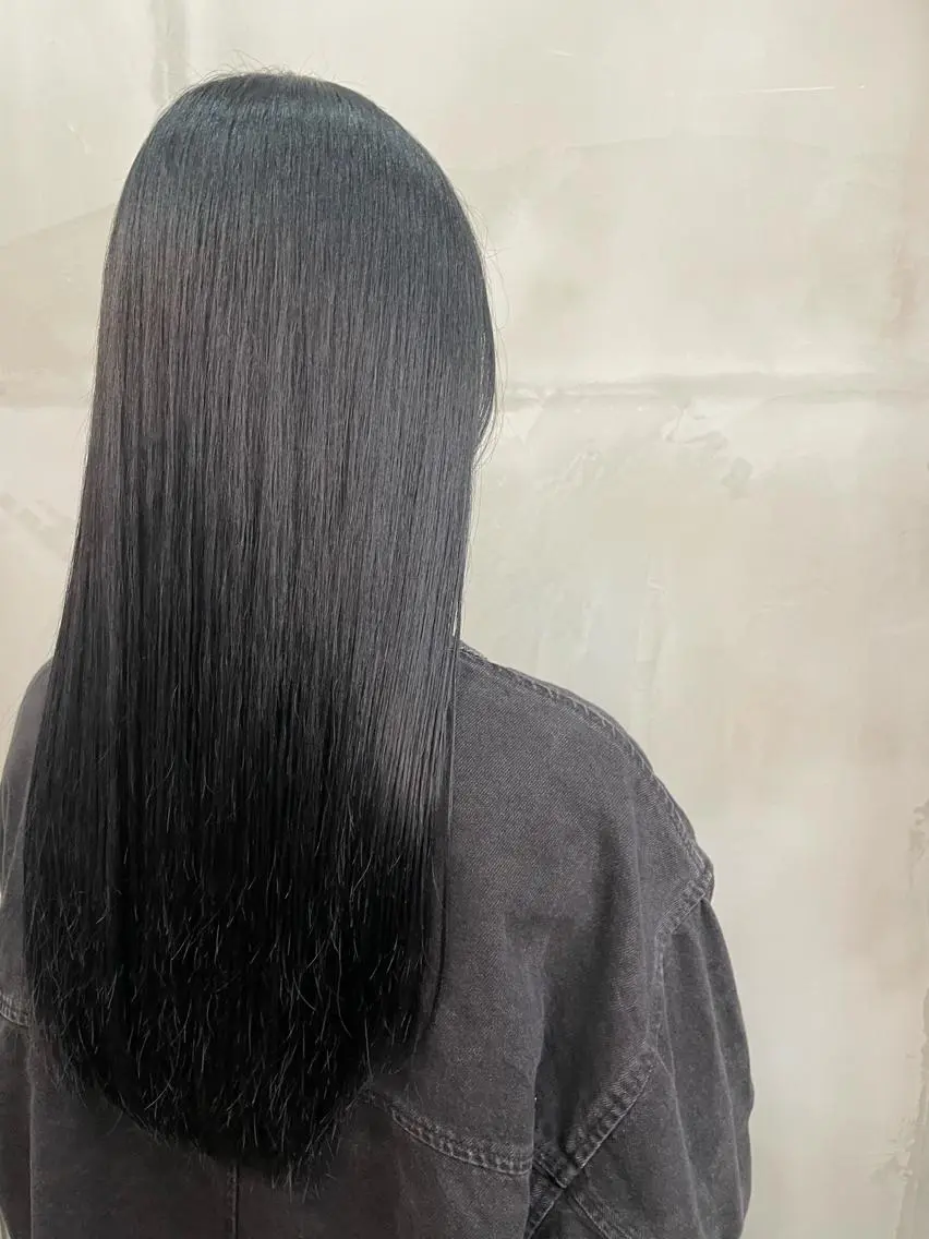 カラー ヘアカラー 益 佑夏のヘアスタイル