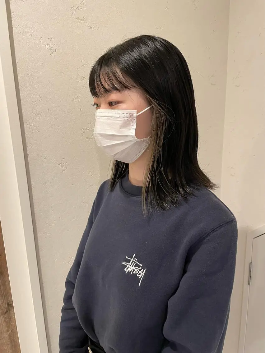 ミディアム カラー ブリーチ デザインカラー ダブルカラー イヤリングカラー ハイトーンカラー ヘアカラー 渋谷 留菜のヘアスタイル