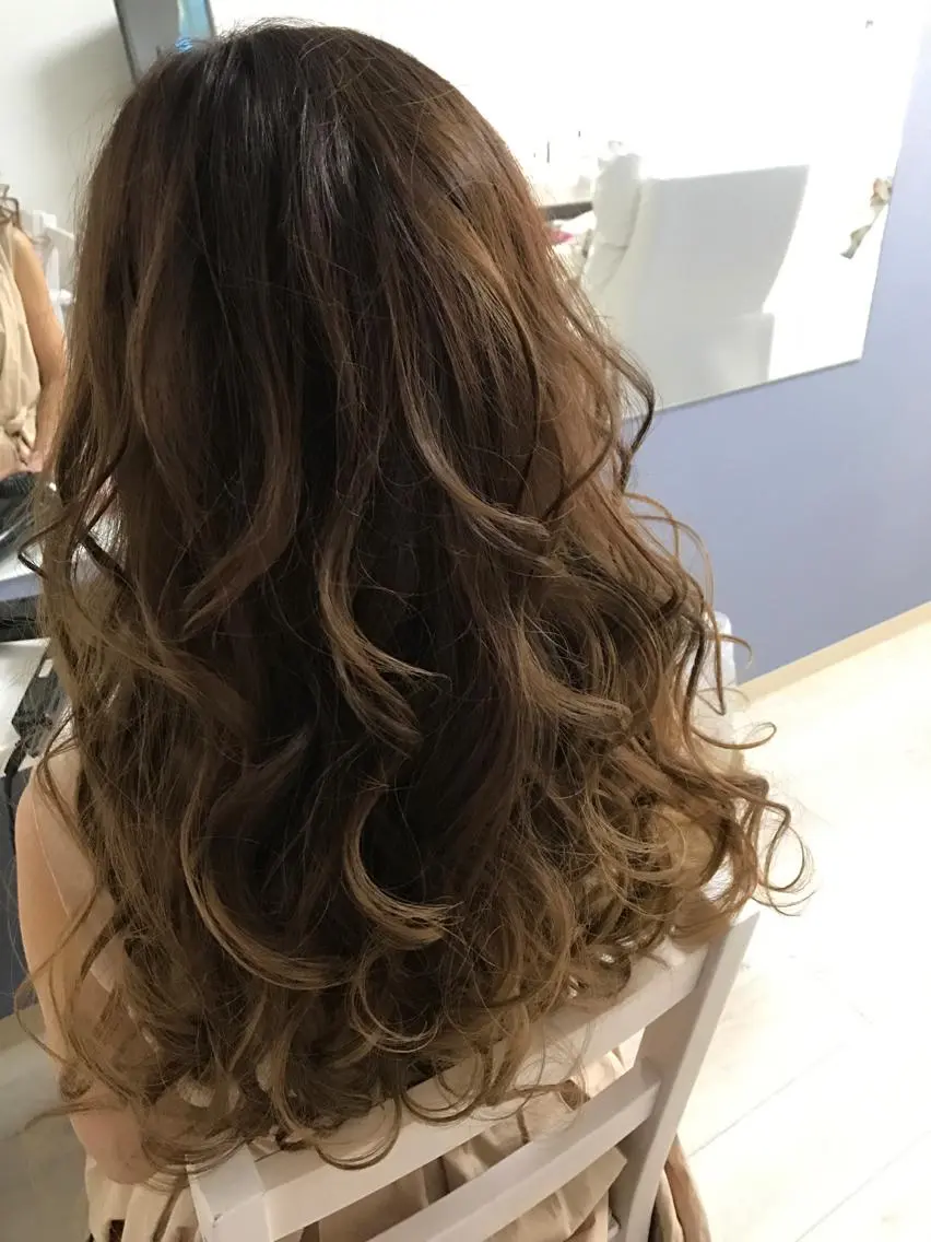 ロング ヘアアレンジ 【カメレオン】 上村 祥子のその他イメージ