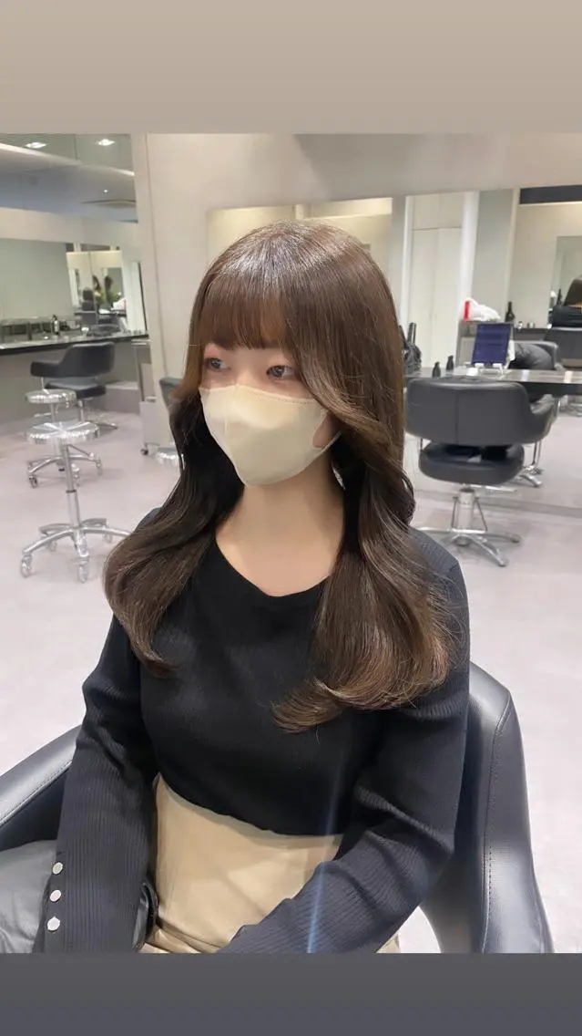 ロング カット ヘアカラー トリートメント 銀座/レイヤーカット 🤍内野すみれのヘアスタイル