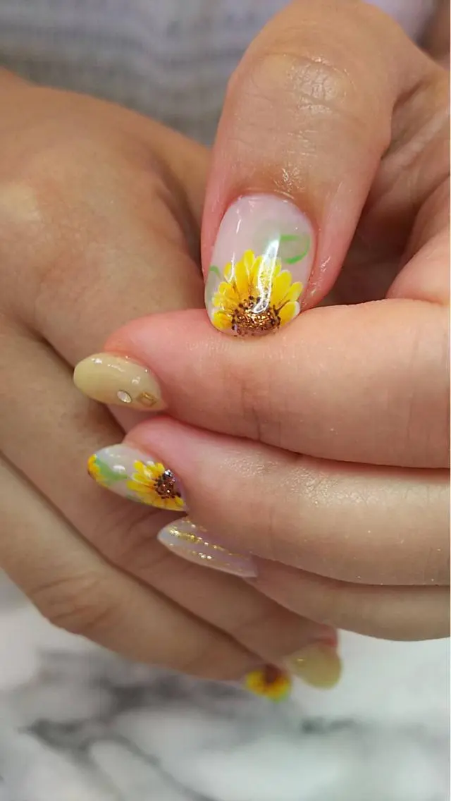 ネイル juedi nail 〜木曜日のネイル〜のネイルデザイン