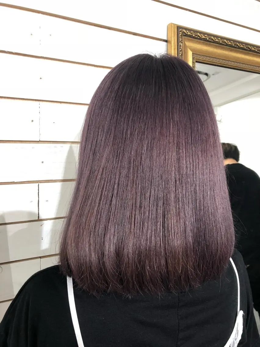ミディアム アッシュ パープルカラー ヘアカラー トリートメント 🧡艶髪/エクステ 🫧🧡YUKI❄️のヘアスタイル