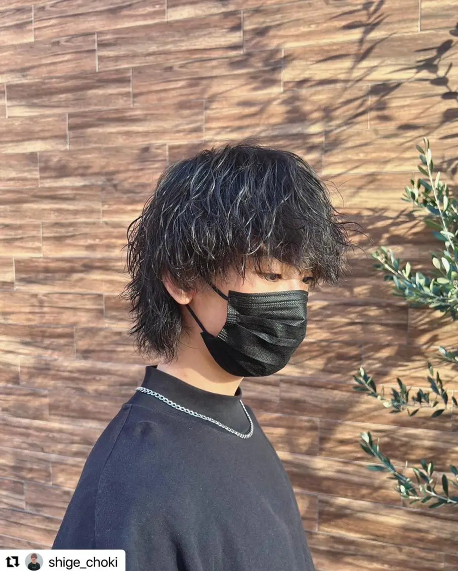 ショート カラー パーマ メンズ センターパート メンズ韓国風 マッシュ メンズパーマ メンズツイストパーマ 🩷Eny terrace🩷のヘアスタイル