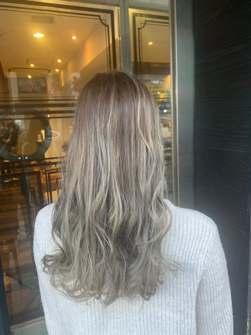 セミロング ハイライト ◆◇◆ナカハマ アキト◆◇◆のヘアスタイル