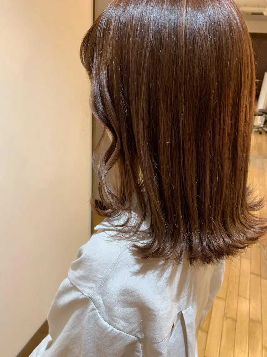 ミディアム カラー ハイライトカラー ハイライト 齊藤 衣梨佳のヘアスタイル