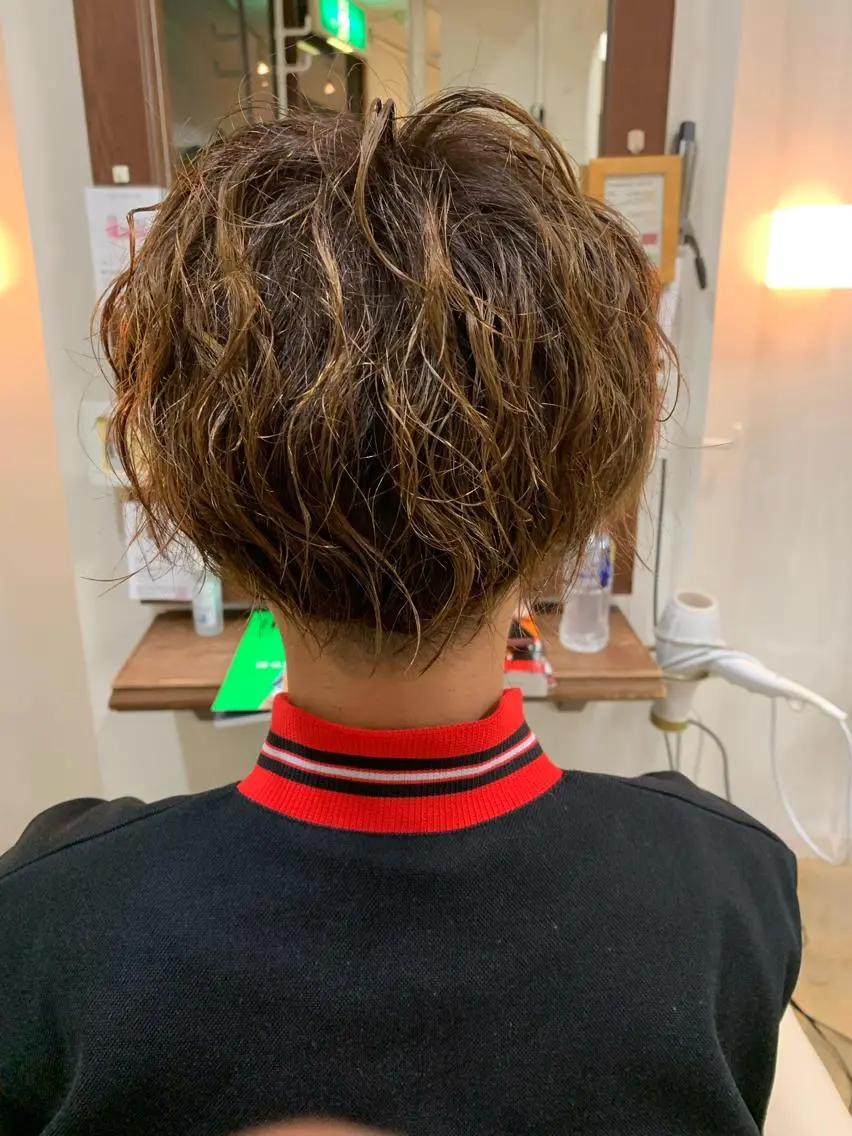 ショート カラー パーマ メンズ 【扱いやすいパーマ】 眞鍋拓己のヘアスタイル