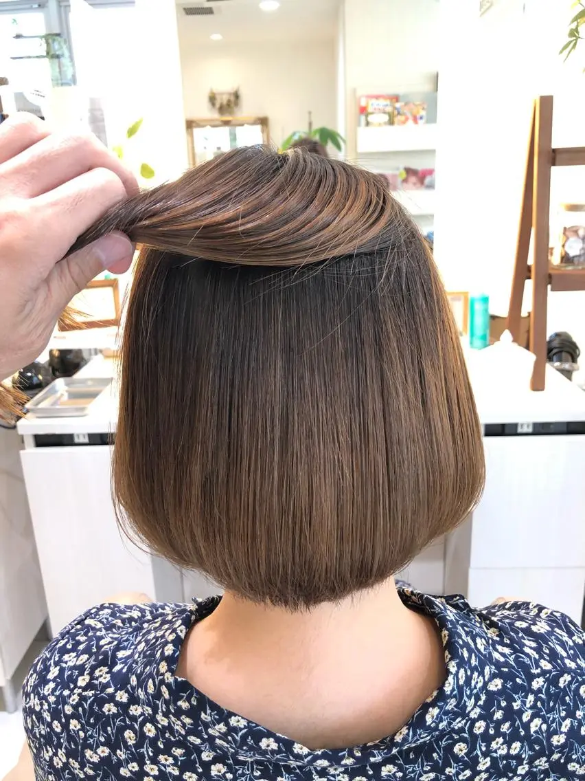 ショート パーマ ショートボブ ボブ 伸ばしかけ ショートヘア 縮毛矯正 安井 昴 💫ブリーチ縮毛矯正のヘアスタイル