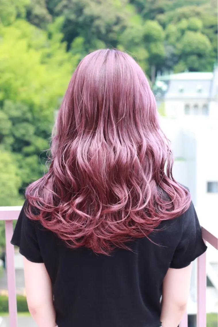 セミロング カラー ピンクカラー ヘアカラー Viage （ビアージュ）のヘアスタイル