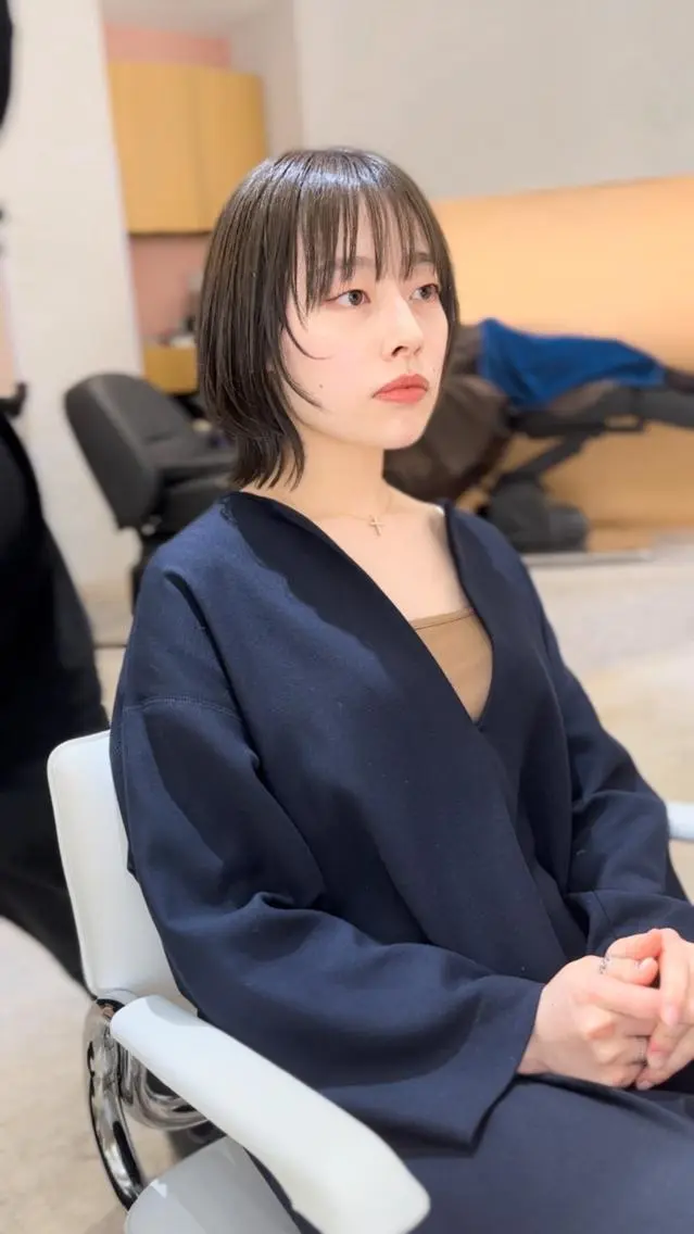 ショート ウルフカット 艶髪/髪質改善 塩屋公一朗のヘアスタイル
