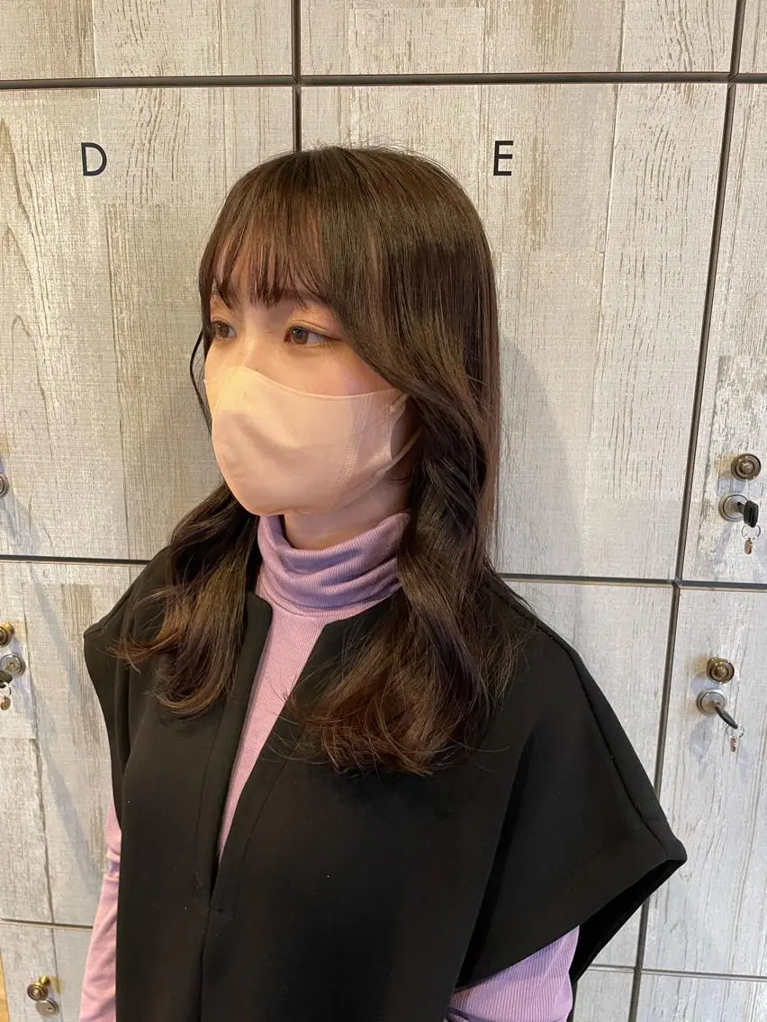 ミディアム カット ヘアカラー トリートメント ブリーチ/韓国 ひなたのヘアスタイル