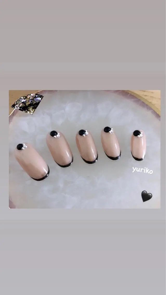 ネイル ハンドネイル 宮本 百合子のネイルデザイン