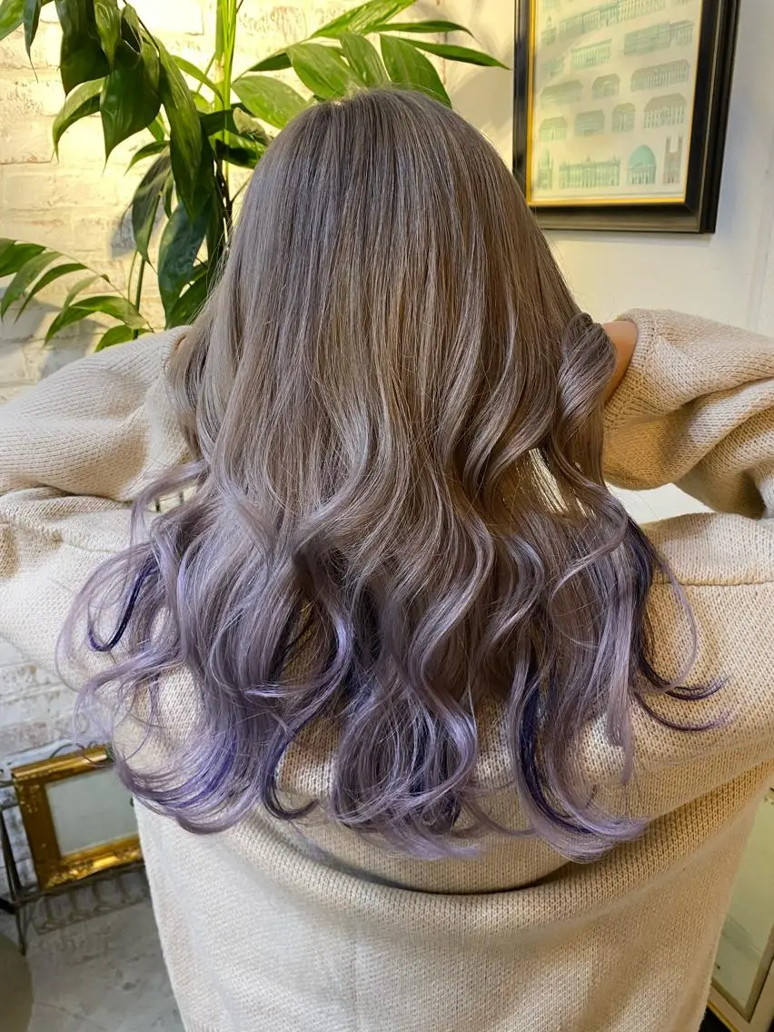 セミロング カラー カット ヘアカラー 長濱 俊のヘアスタイル