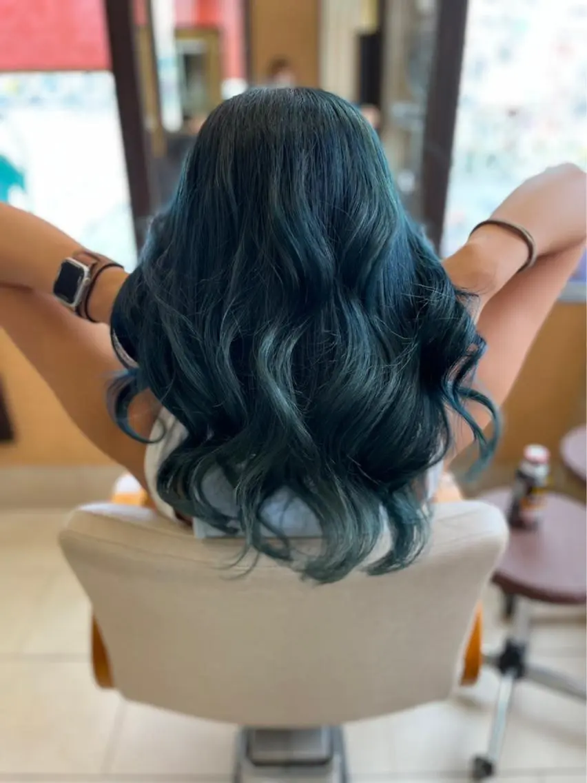 ロング カラー ブリーチ ケアブリーチ トリートメント ヘアカラー トリートメント 透明感カラー✨艶髪 制作🌱山根あゆみのヘアスタイル